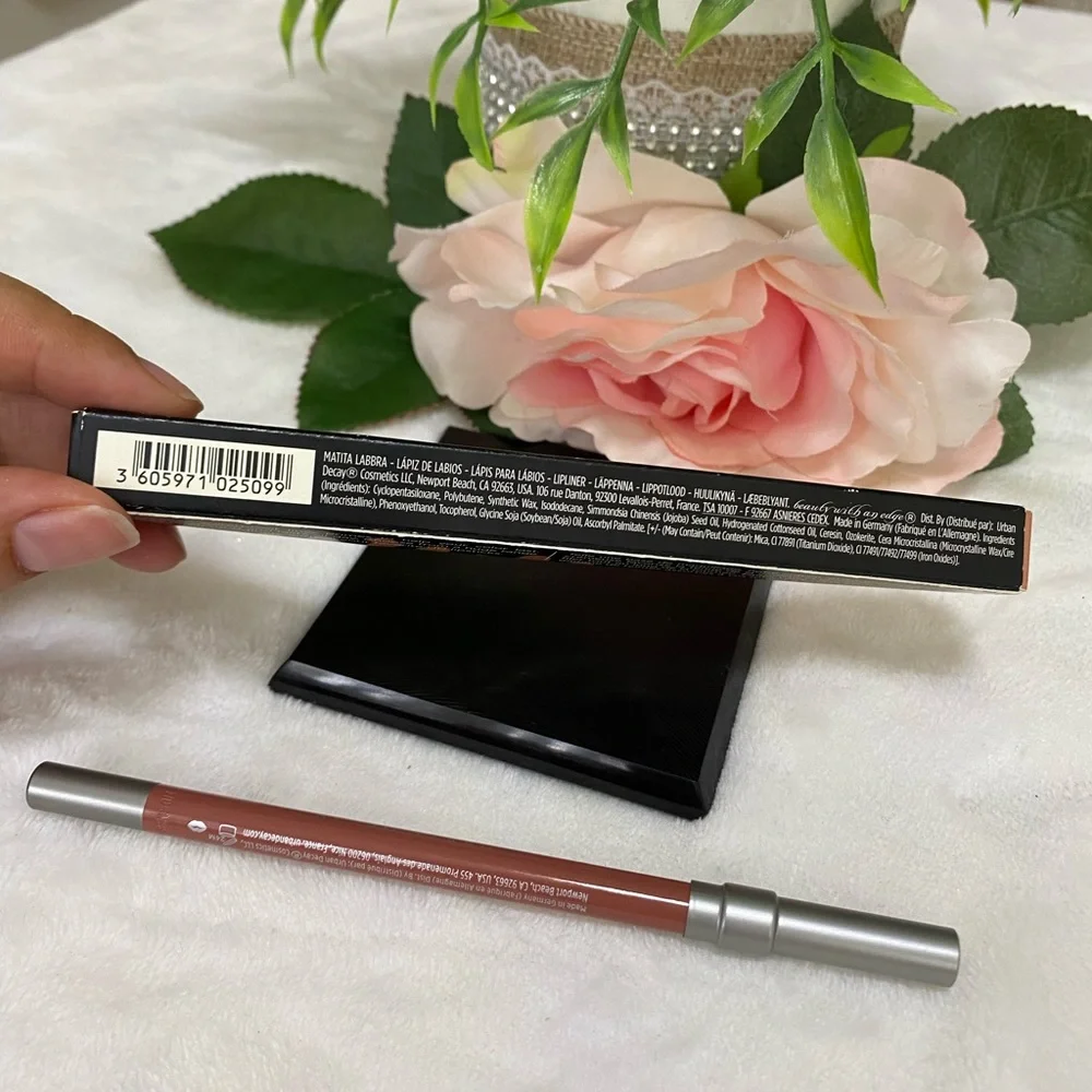Urban Decay 24/7 Glide On Lip Liner Pencil ~ Stark Naked - Picture 6 of 6